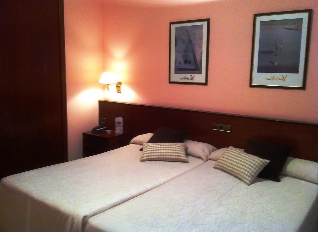 Hotel La Seu La Seu d'Urgell Pokój zdjęcie