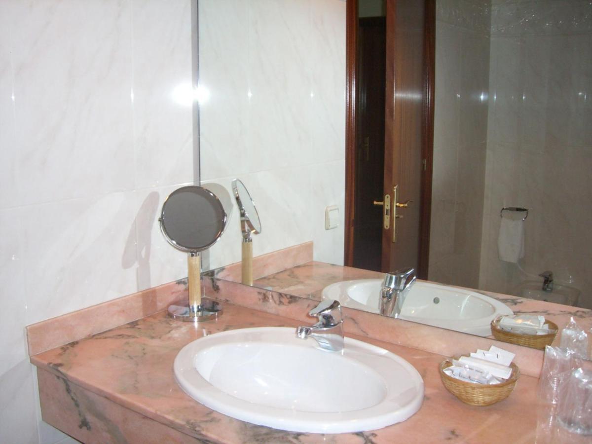 Hotel La Seu La Seu d'Urgell Pokój zdjęcie